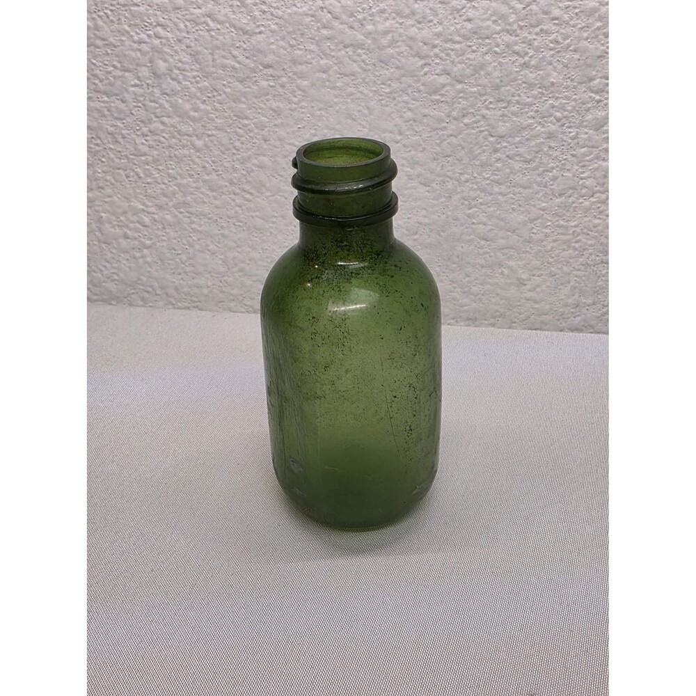 Retro Green Plastic Bottle Vintage Style Mini Antique Look Decorative Container
